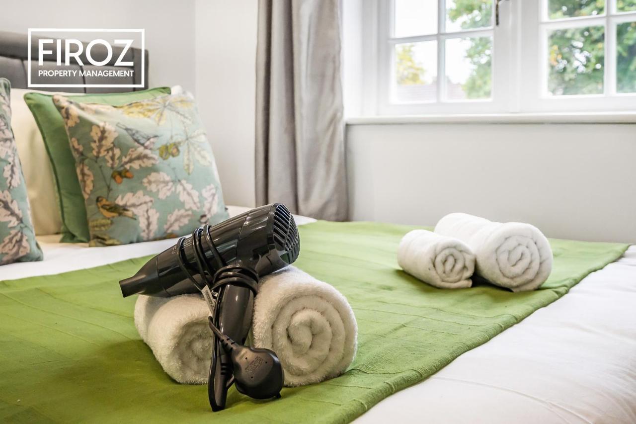 Brand New, 1 Bed 1 Bath, Modern Town Center Apartment, Netflix By Redwood Stays Aldershot Eksteriør billede