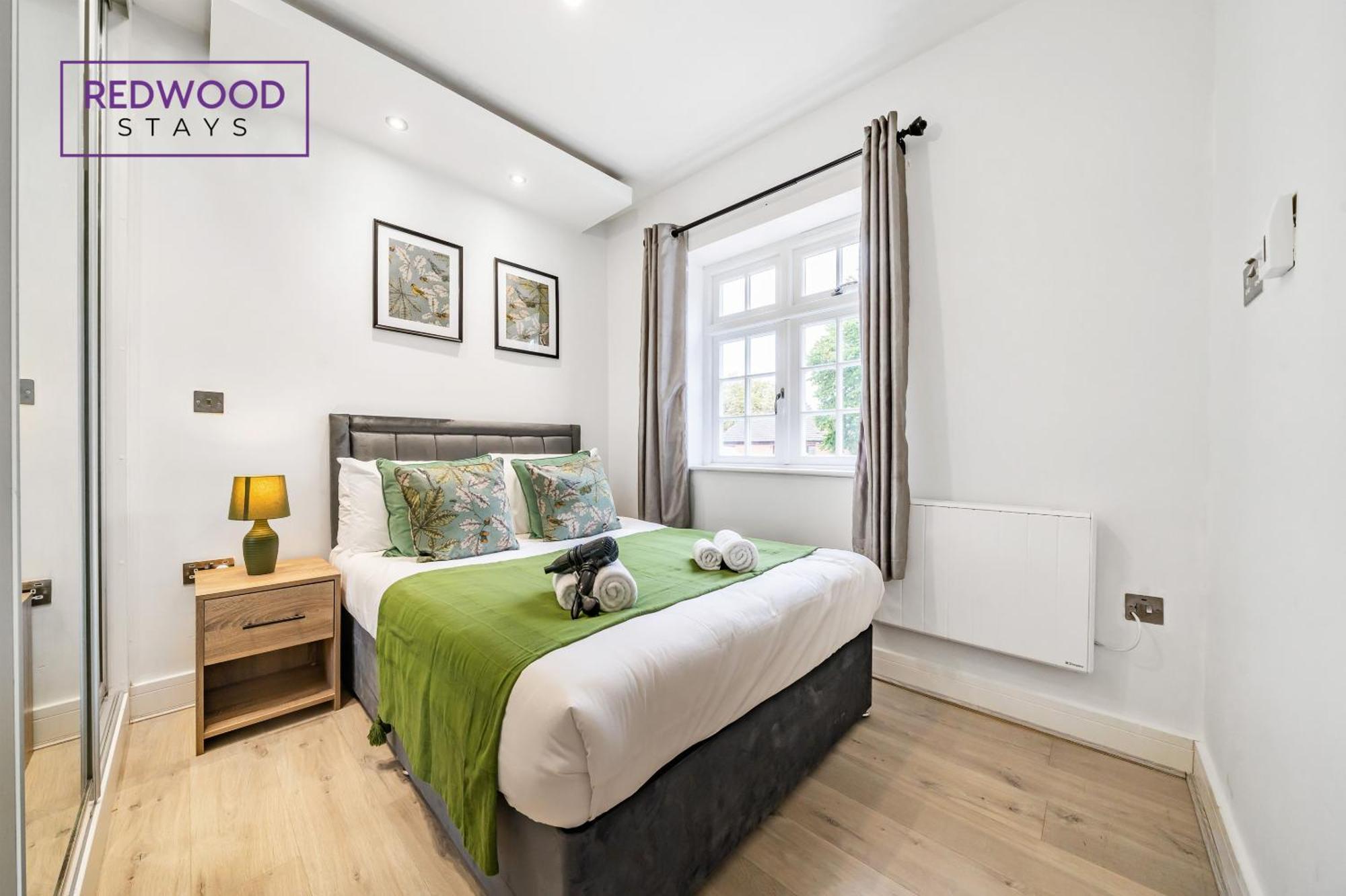 Brand New, 1 Bed 1 Bath, Modern Town Center Apartment, Netflix By Redwood Stays Aldershot Eksteriør billede